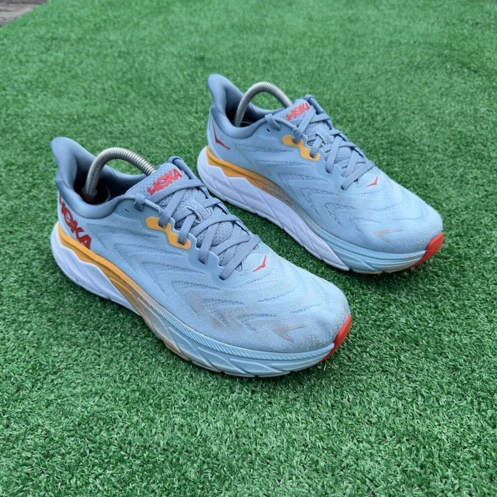 HOKA ONE ONE ARAHI 6 - Men’s Running Shoes - SIZE 9D
